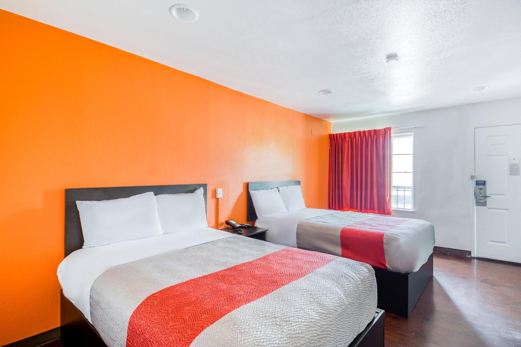 Oyo Hotel Baton Rouge East I-12 Louisiana Exterior photo